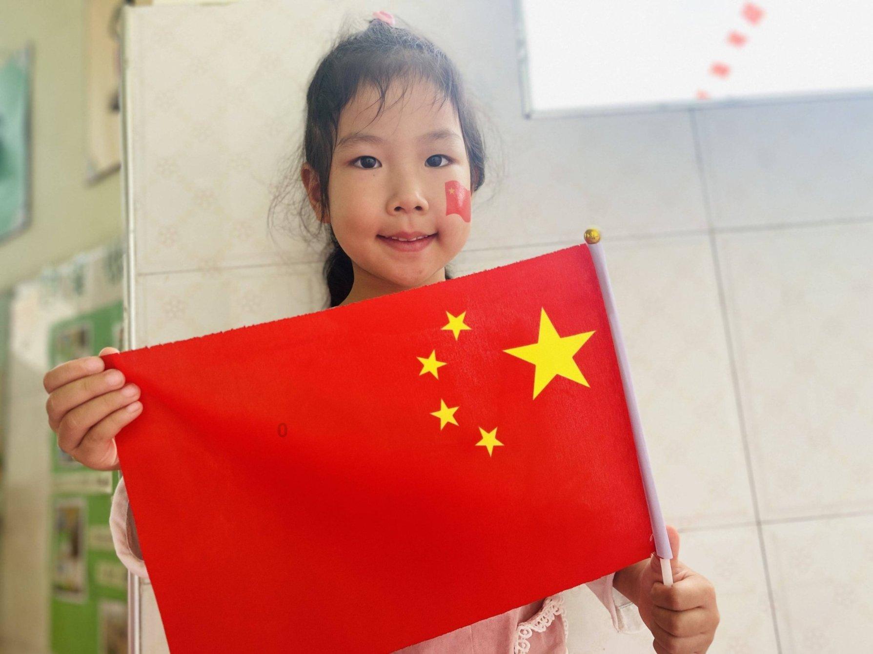 不只能跑滴滴!吉利几何G6新车型上市,售价亲民,适合家用