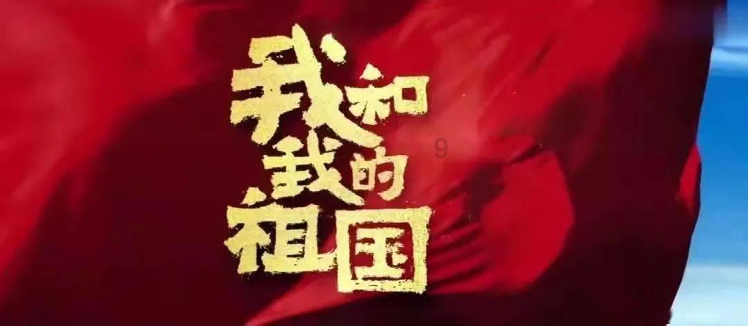 伊能静的儿子哈利带妹妹逛街：时尚帅气，尽显兄妹情深